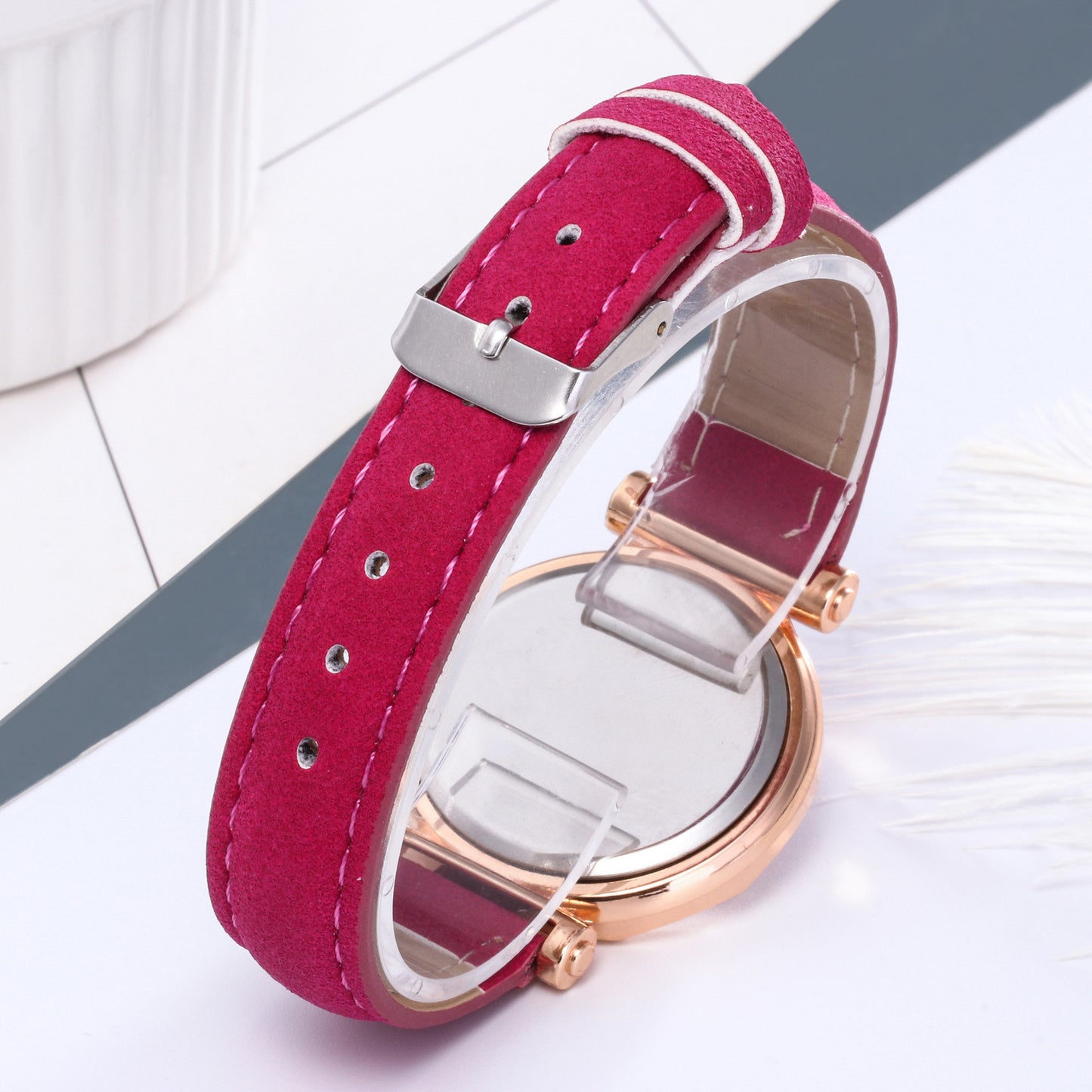 New Ladies Casual Watches - Stylish and Trendy Colors
