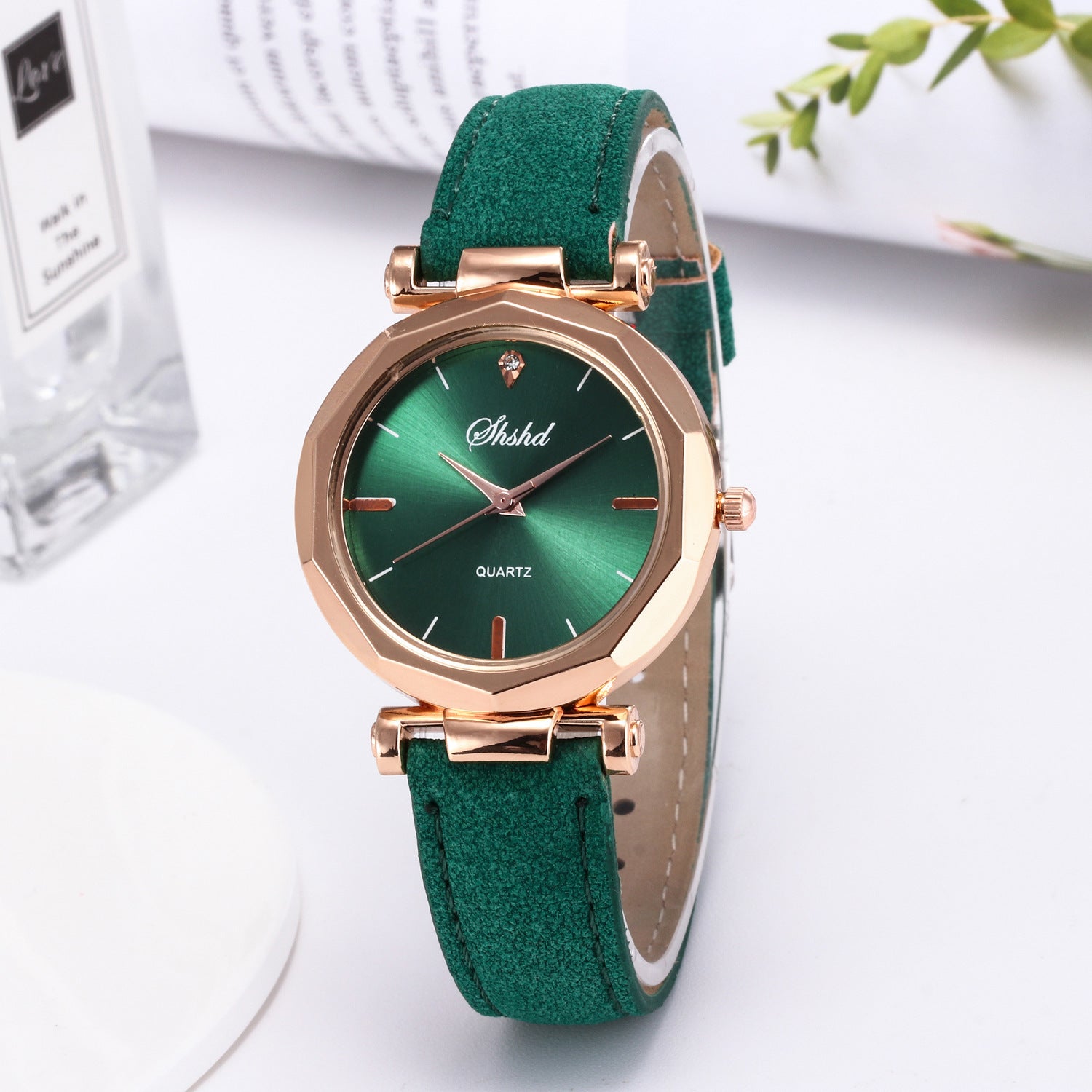 New Ladies Casual Watches - Stylish and Trendy Colors
