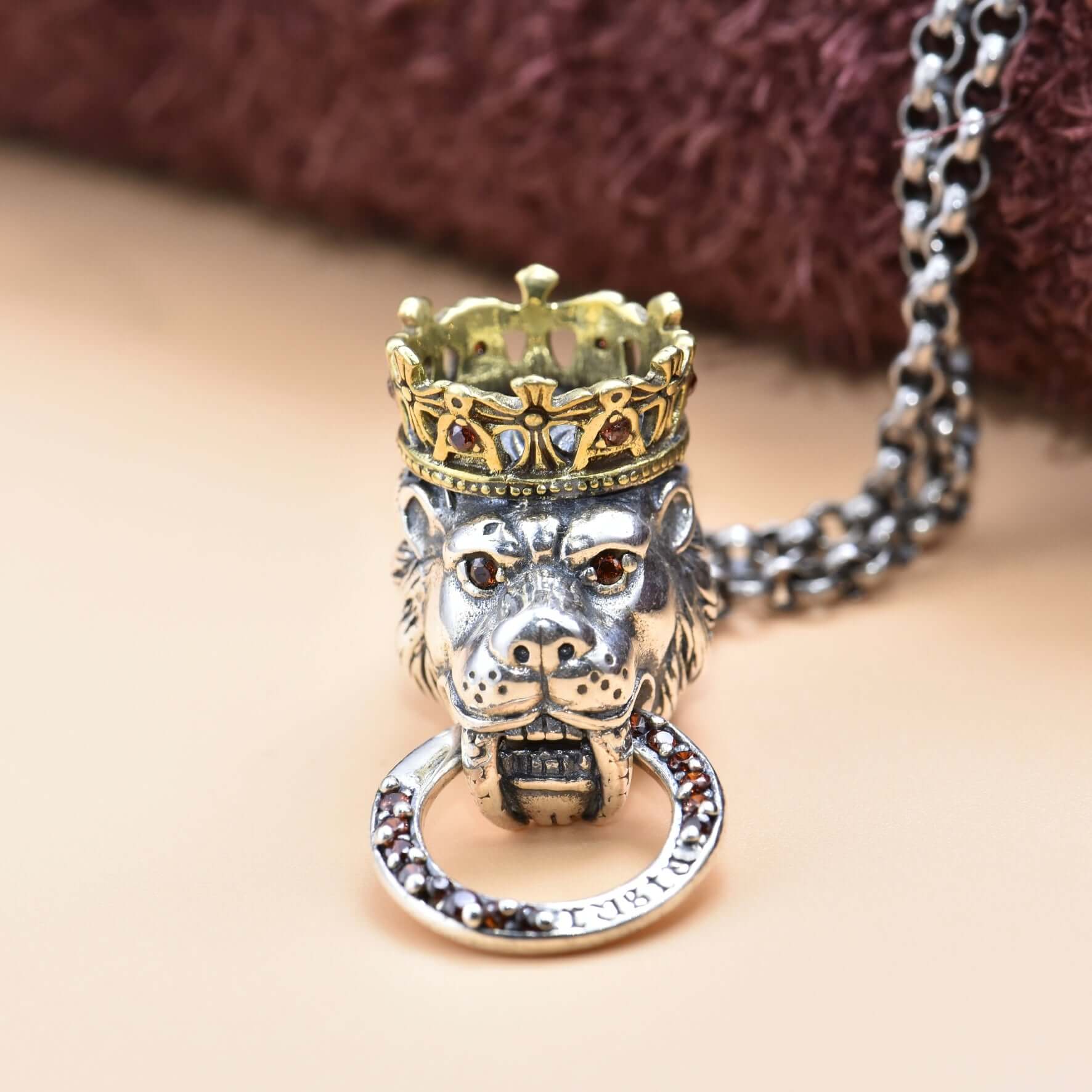 S925 Silver Vintage Lion Pendant – Keychain or Necklace